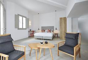 Aperanto Suites