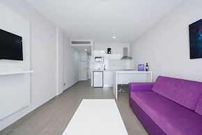 eó Corona Cedral