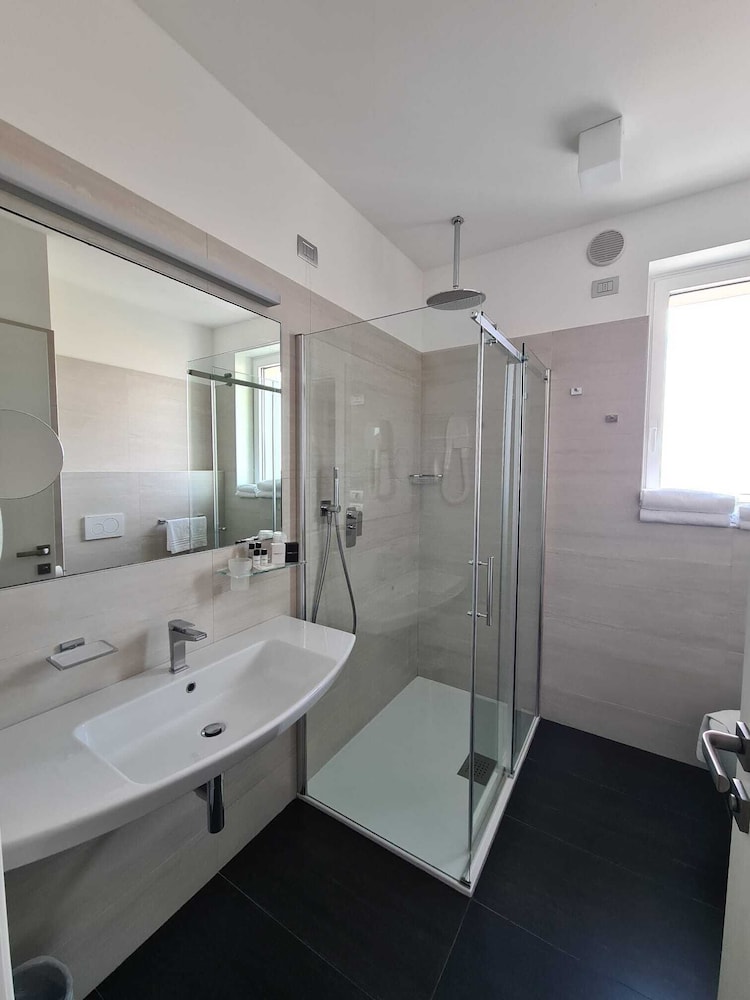 Hesperia Hotel & Residence