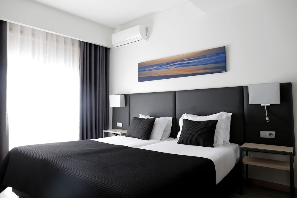 Hotel M