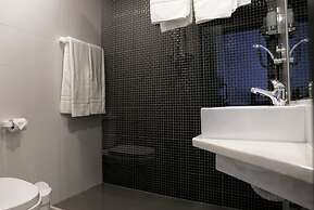 Hotel M