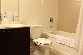Executive Skyline Suites