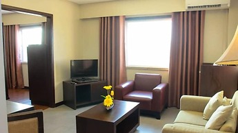 Tanza Oasis Hotel and Resort