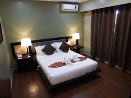 Tanza Oasis Hotel and Resort