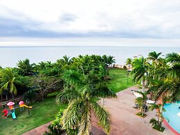 Tanza Oasis Hotel and Resort