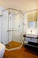 Yes Hotel