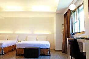 Yes Hotel