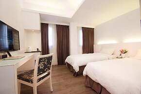 Yes Hotel
