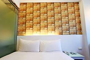 Yes Hotel