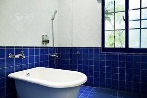 C'est La Vie Villa
