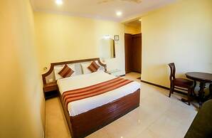 Lucky Hotel Bandra
