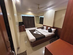 Hotel Lucky Goregaon