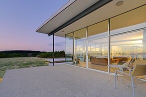 Cloudy Bay Beach House