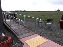 Axedale Cabin Accommodation