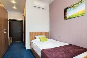 Tessa Hotel
