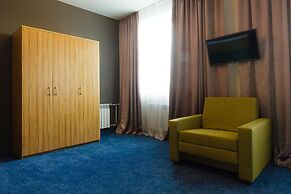 Tessa Hotel