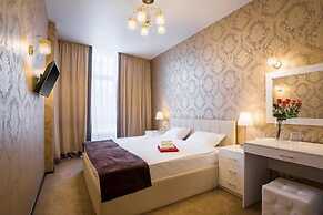 Tessa Hotel