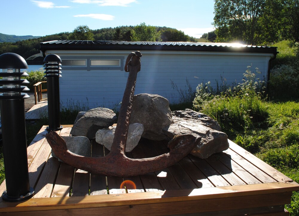 Furoy Hotel Apartments and Boating