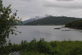 Furoy Hotel Apartments and Boating