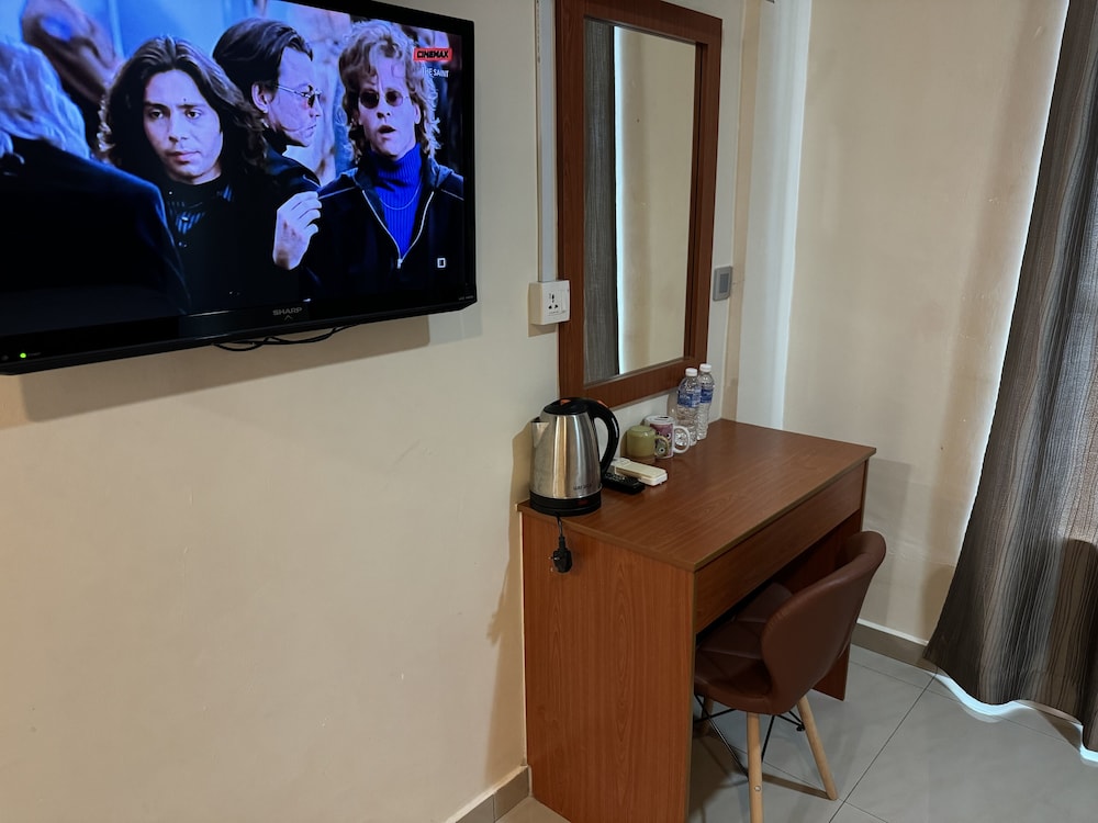 Aeton Hotel