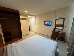 Aeton Hotel