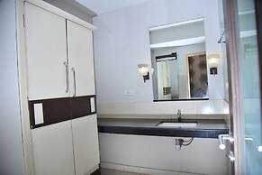 Hotel Ashlesh