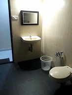Hotel Ashlesh