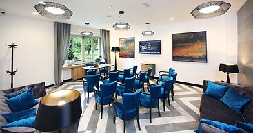 Urban Boutique Hotel