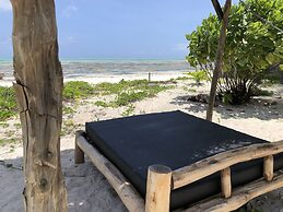 Blue Earth Beach Bungalows
