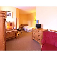 Wynnstay Hotel