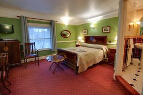 Wynnstay Hotel