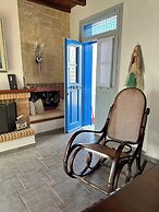 Heliotropio Studios & Apartments