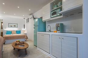 Heliotropio Studios & Apartments