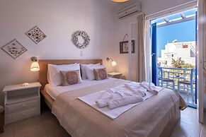 Heliotropio Studios & Apartments