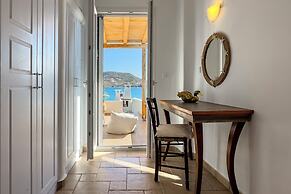 Heliotropio Studios & Apartments