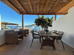 Heliotropio Studios & Apartments