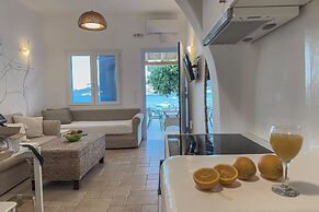 Heliotropio Studios & Apartments