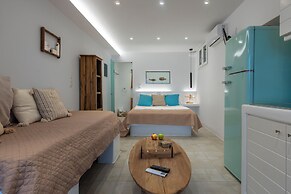 Heliotropio Studios & Apartments