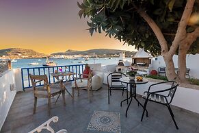 Heliotropio Studios & Apartments