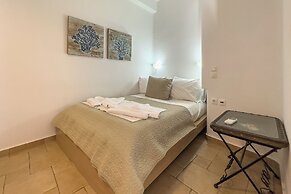 Heliotropio Studios & Apartments