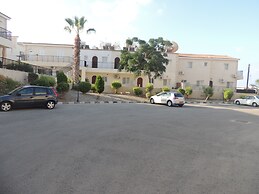 Royal Sea Crest