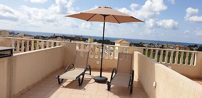 Royal Sea Crest
