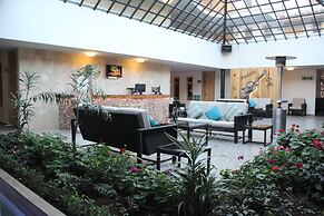 Hotel Palace Inn SCLC