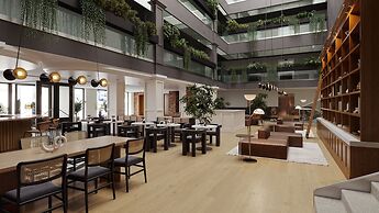 Metcalfe Hotel Ottawa by Gray Collection