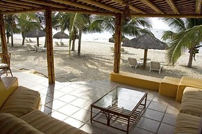 Punta Sal Suites & Bungalows Resort