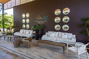 Punta Sal Suites & Bungalows Resort