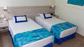Punta Sal Suites & Bungalows Resort