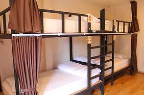 Mad Panda Hostel