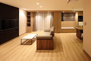 Dukgu Oncheon Condo