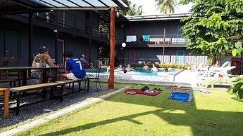 Na-tub Hostel